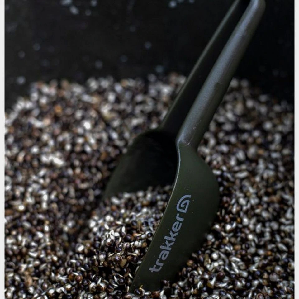 TRAKKER Bait Scoop Set - Image 5